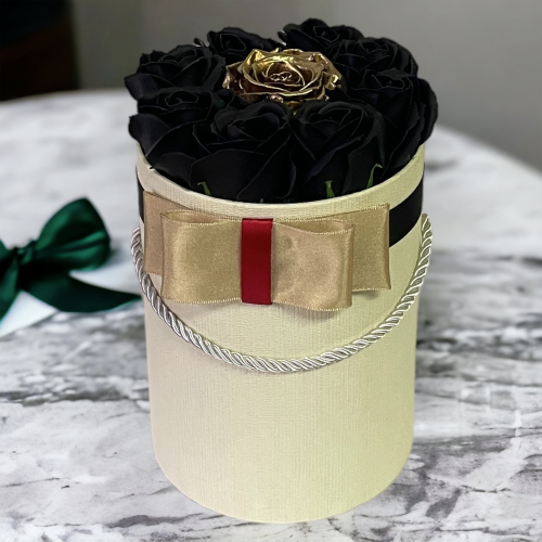 Elegantný krémový flower box Soir