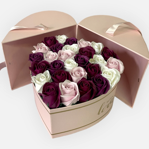 Lososový otvárací flower box s farebnými ružami